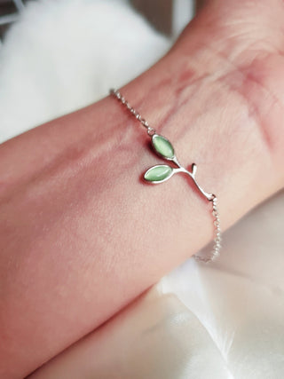 Adjustable Green leaf sterling silver cuff bracelet,leaf chain bracelet,dainty thin cuff bracelet,sterling silver bangle,adjustable bangle