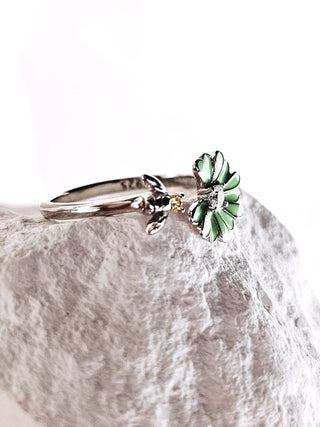 Green Enamel Flower Bee ring,sterling silver Jewellery, yellow sapphire Ring,Adjustable ring,gift,dainty ring,gift for her