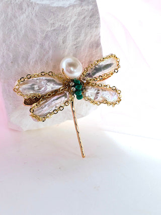 18k Gold Baroque Ivory Pearl Firefly brooch,quirky insect brooch,freshwater lapel pins,coat accessories,unique gift, dragonfly jewellery