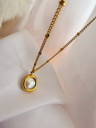 18k Gold baroque pearl charm tarnishfree everyday necklace,adjustable gold bead chain,gift,stacking gemstone round pendant