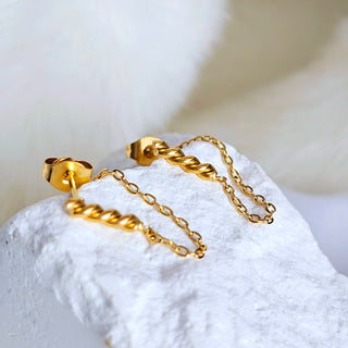 18K Gold twisted bar chain earrings,dangle drop chain stud earrings,Gold jewellery,dainty gold chain drop earring,geometric earring stacking