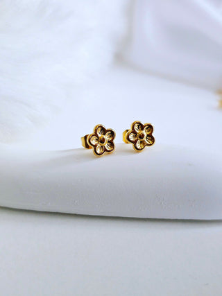 Tarnishfeee Floral 18K Gold stud earrings,push back earrings,gift,dainty small earrings,gold stud earring stack, floral girls jewellery