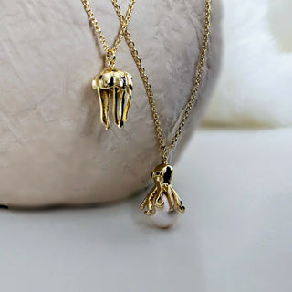 Pearl Octopus 14K Gold pendant necklace adjustable chain,dainty jellyfish 3d pendant necklace jewellery gift,bridesmaids wedding jewellery