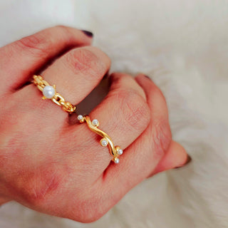 Tarnishfree 14k Gold filled pearl rings,chain band ring,ivory pearl rings,pearl wavy band ring,everyday rings